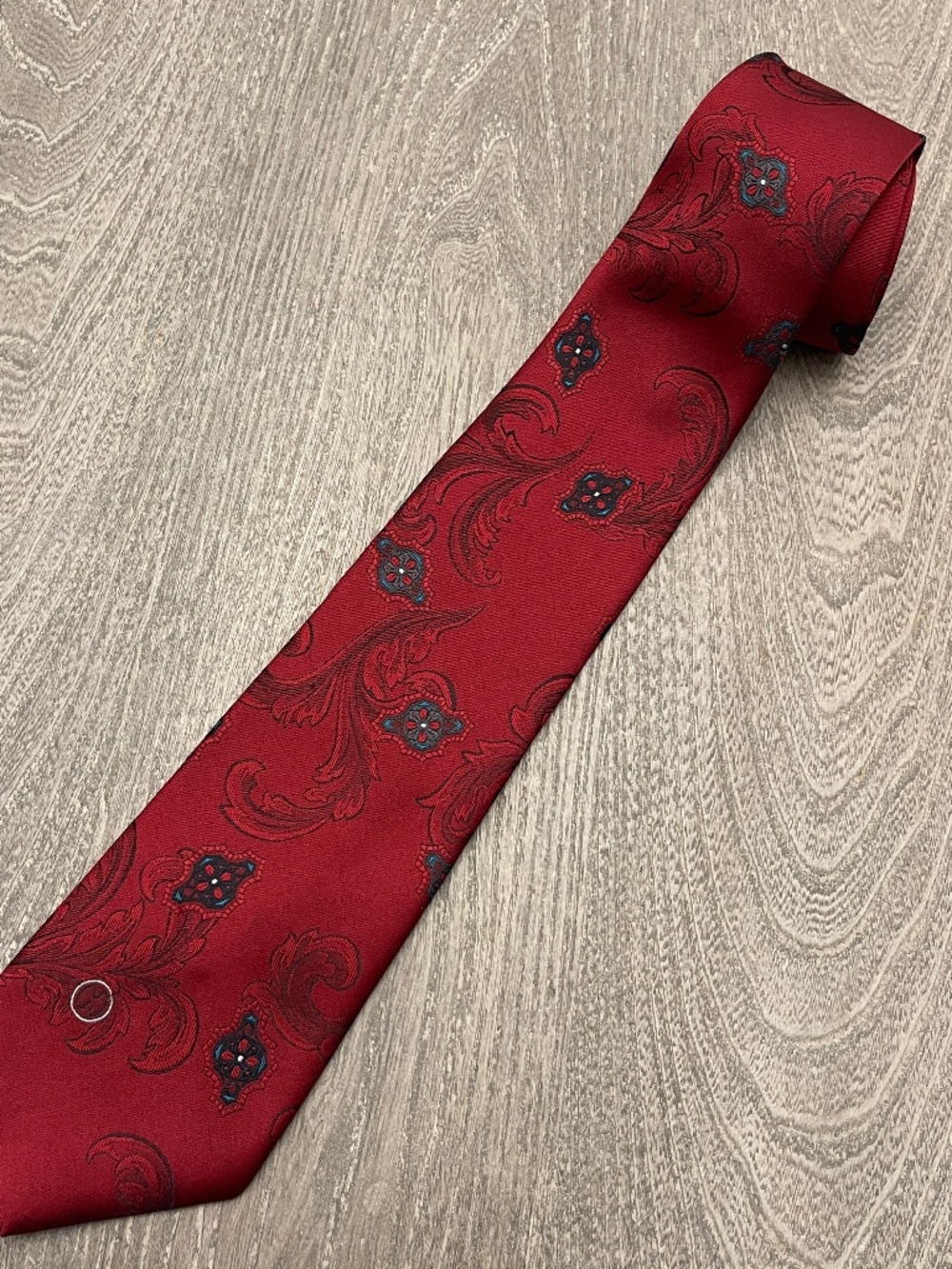 Vintage Halston III Men's Neck Tie Silk Floral Paisley Red Made in USA